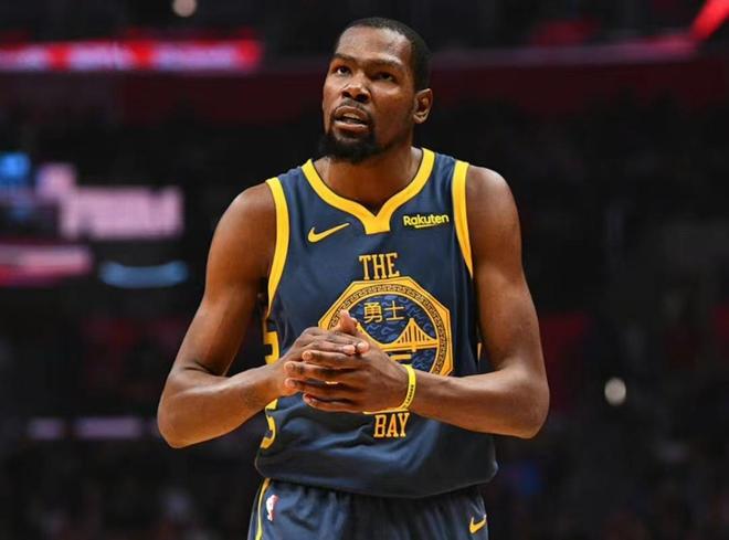 面对三镇队 面对三镇队